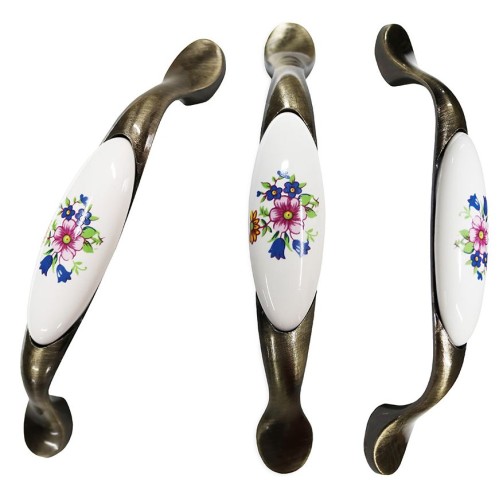 Maner cu ornament ceramic floare roz (50 bucati)